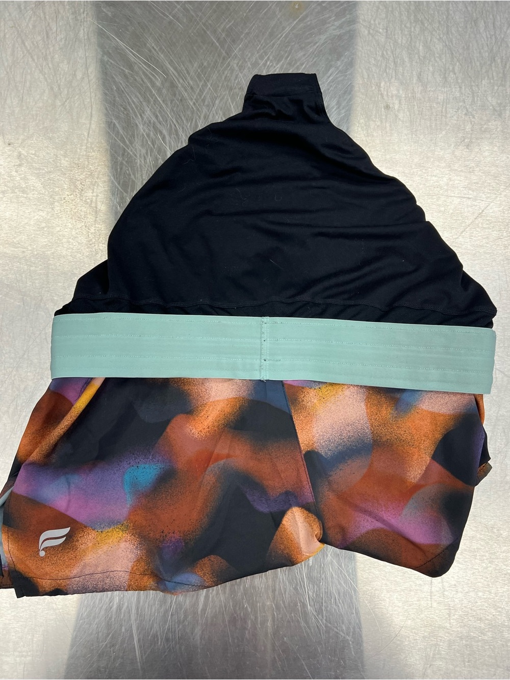 Fabletics Women’s Multicolor Abstract Print Running Shorts Large - Picture 8 of 11